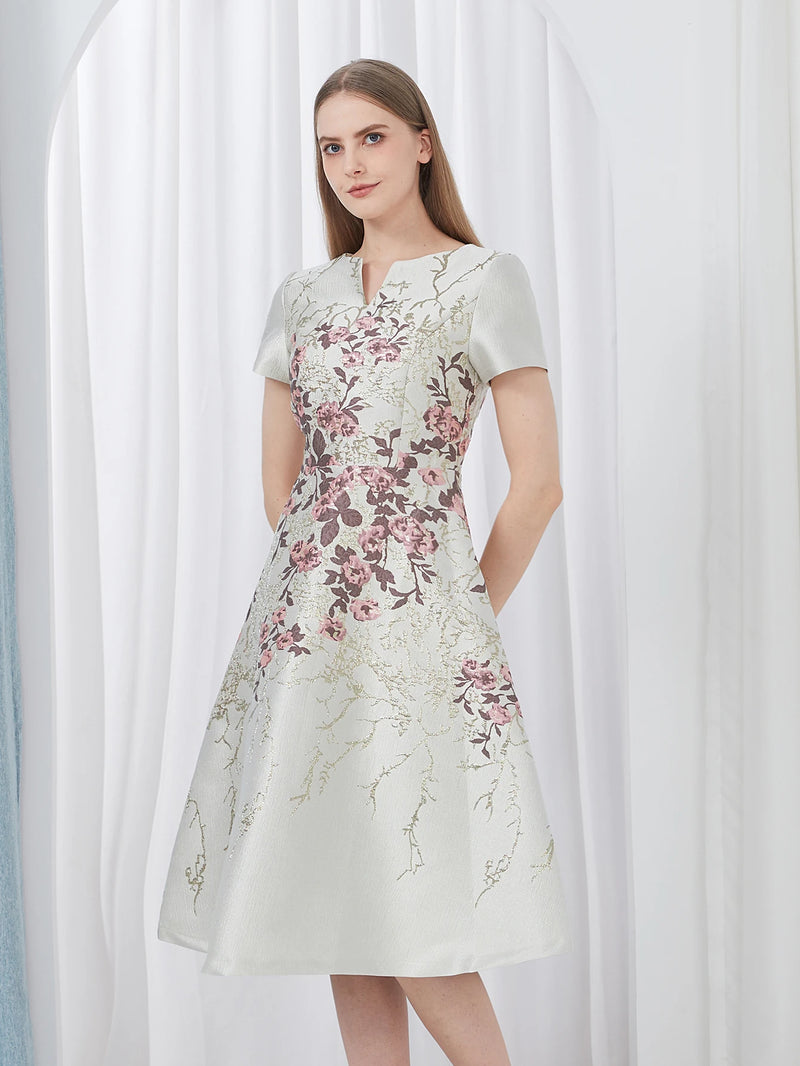 Vestido Elegante de Verano con Bordado Floral