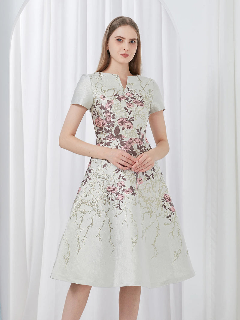 Vestido Elegante de Verano con Bordado Floral